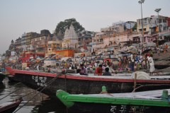 20090402-varanasi-river-002.jpg